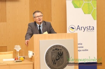 Dziekana Wydziału Przyrodniczo-Technologicznego prof. dr hab. Adam Szewczuk