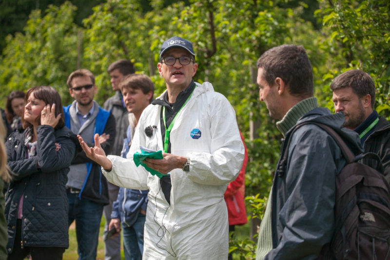 Praktyczną część spotkania poprowadził dr Grzegorz Doruchowski 