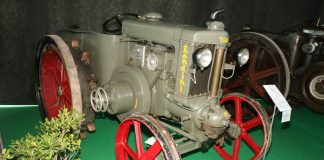 Wczesne ciągniki rolnicze