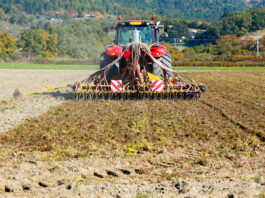 Pług obrotowy czy zagonowy – jaki pług do ciągnika? Pług obrotowy czy zagonowy – jaki pług do ciągnika?