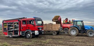 Poważny wypadek w czasie zbioru buraków. Kombajn wciągnął nogę rolnika