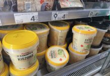 Szczyt sezonu na kapustę kiszoną. Sprawdzamy ceny