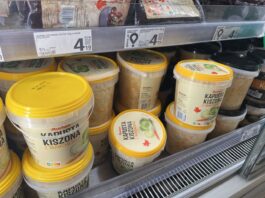 Szczyt sezonu na kapustę kiszoną. Sprawdzamy ceny