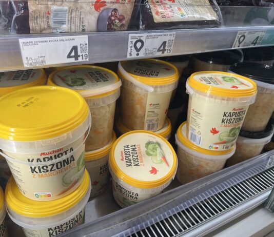 Szczyt sezonu na kapustę kiszoną. Sprawdzamy ceny