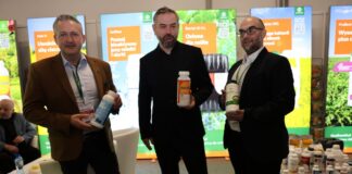 Nowa rozwiązania na stresy abiotyczne i ochronę przed śmietką Osadkowski, tsw, artur śliz, paweł kloc, bartosz waniorek