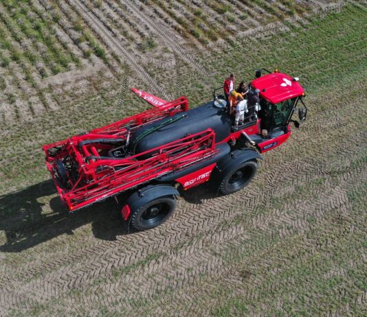 Opryskiwacz do zadań specjalnych na Targach Ziemniaczanych opryskiwacz Agrifac endurance 2
