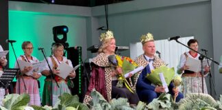 Kapusta ważyła prawie 20 kg! Novoton wygrywa konkurs w Charsznicy